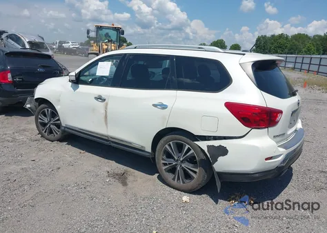 2017 Nissan Pathfinder Platinum z USA, uszkodzony, nr VIN 5N1DR2MM0HC633118